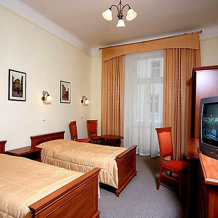 Hotel & Residence Royal Standard プラハ エクステリア 写真
