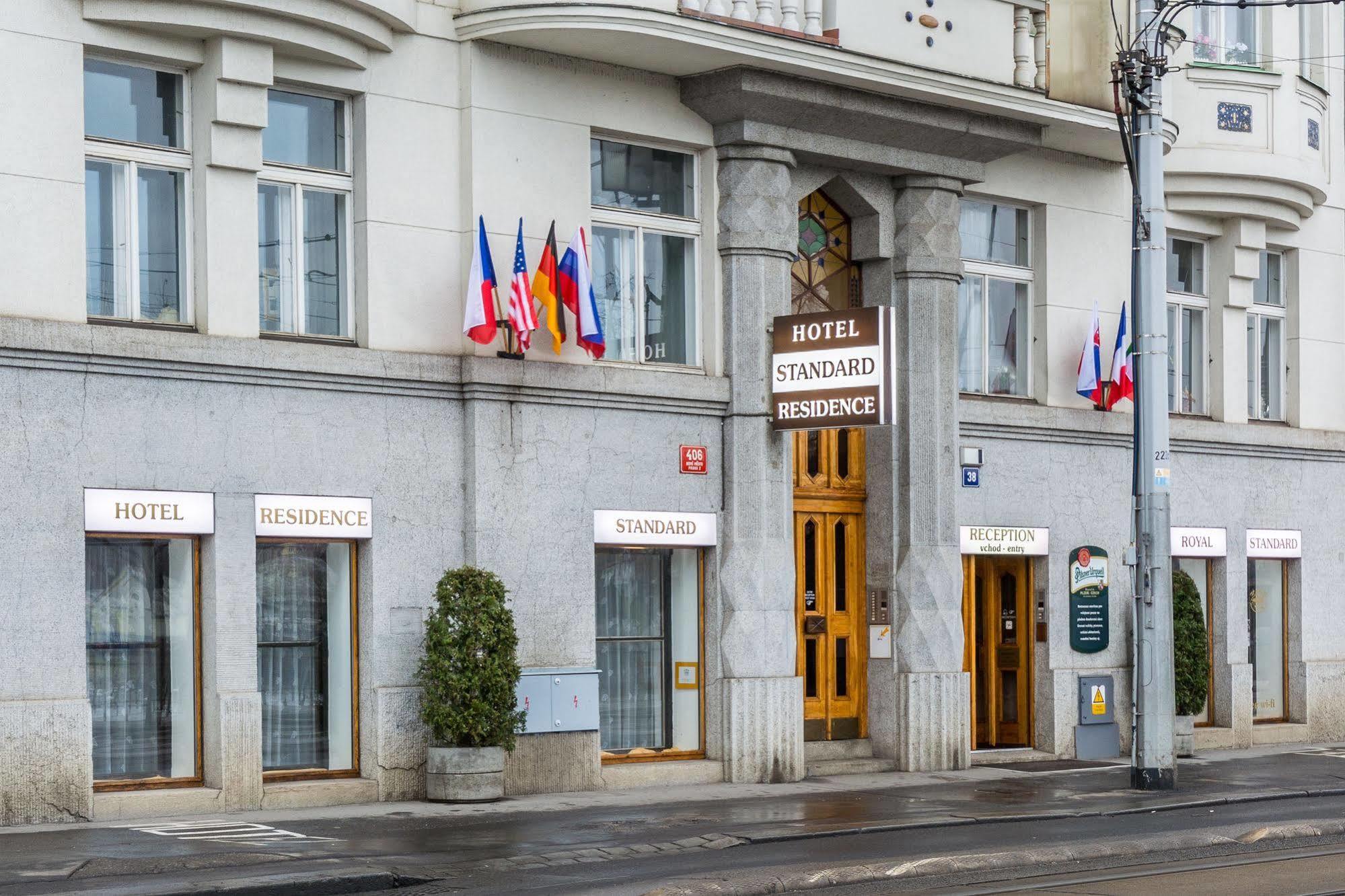 Hotel & Residence Royal Standard プラハ エクステリア 写真