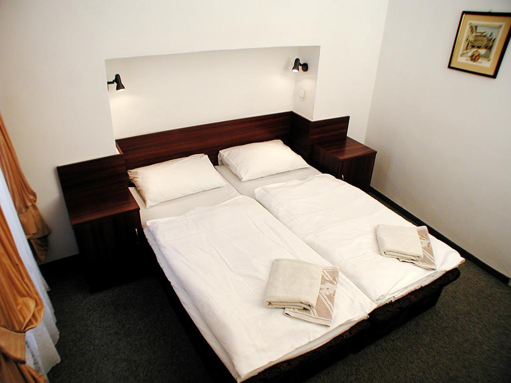 Hotel & Residence Royal Standard プラハ 部屋 写真