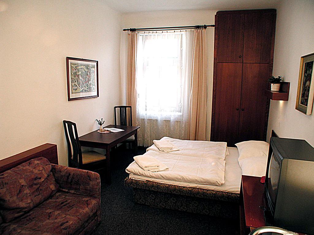 Hotel & Residence Royal Standard プラハ 部屋 写真