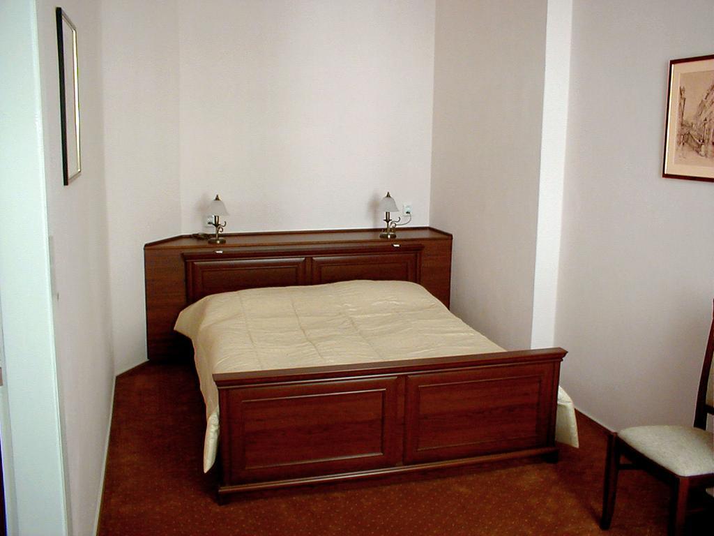 Hotel & Residence Royal Standard プラハ 部屋 写真