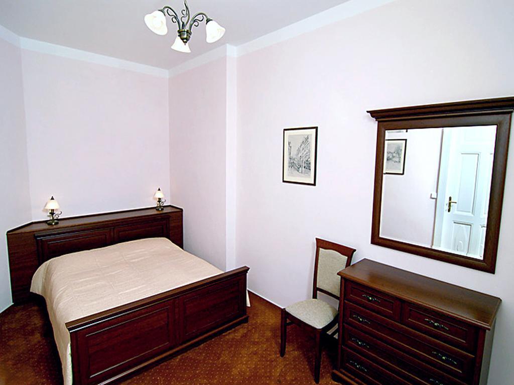 Hotel & Residence Royal Standard プラハ 部屋 写真